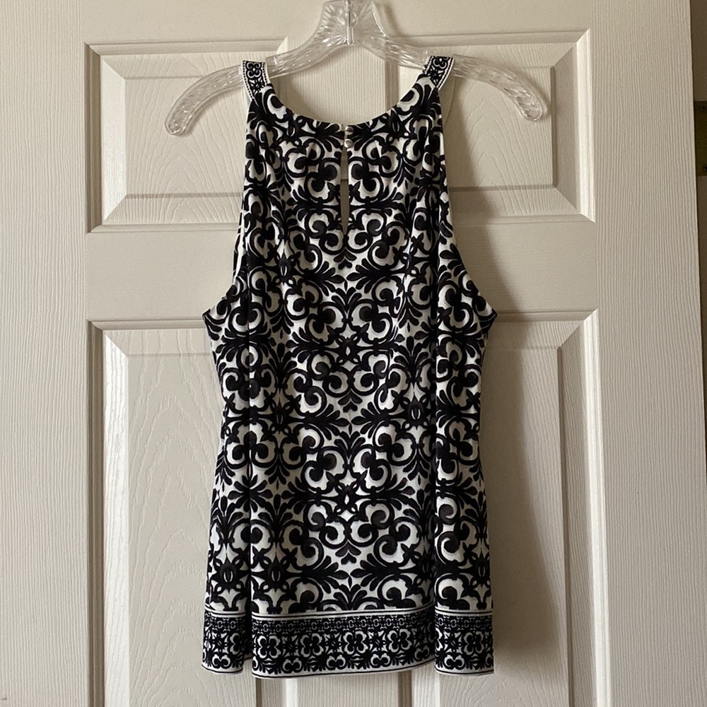 Clear out sale! WHBM Black & White Halter Top - Picture 4 of 5